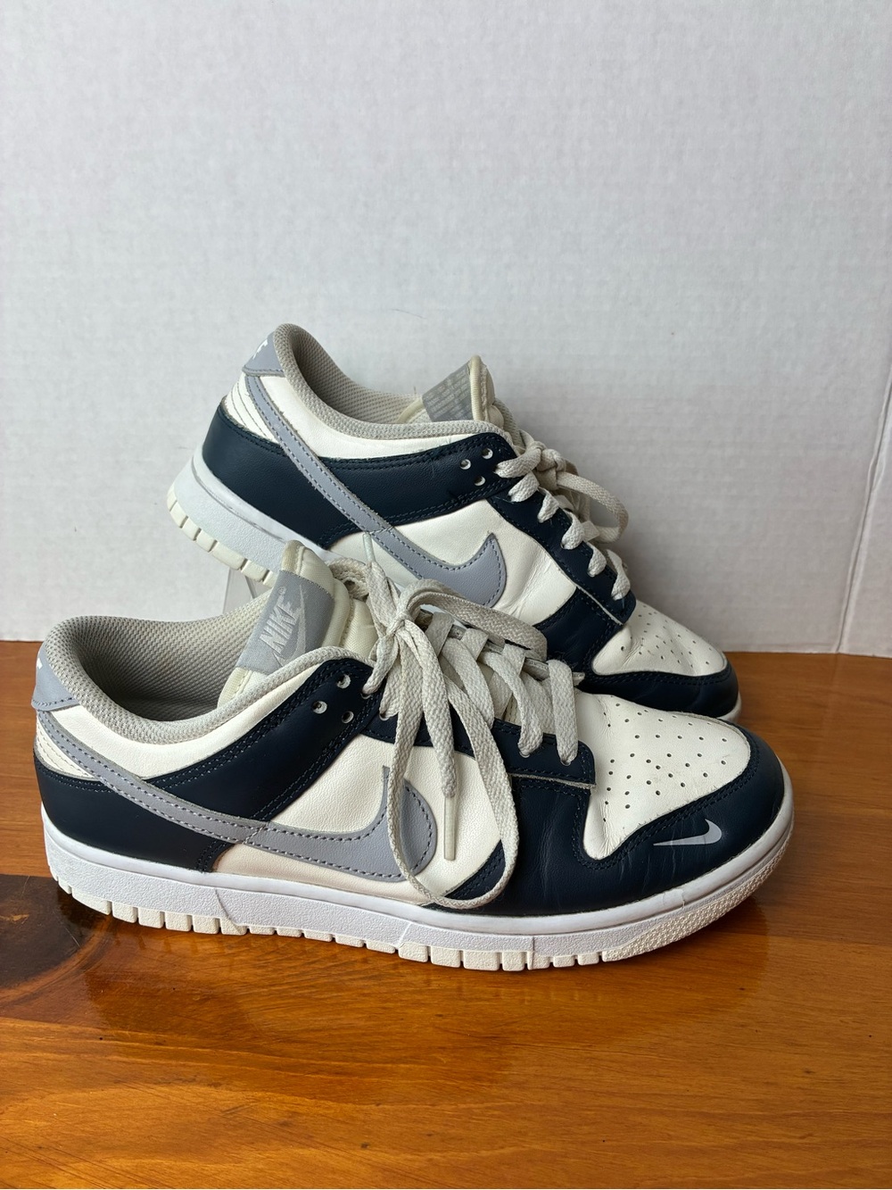 Nike Dunk Women’s 8 Navy Grey White Leather Sneakers HV2390-100 EUR 39